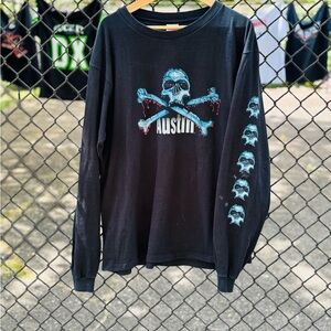 WWF VINTAGE Austin Skull Crossbones Long Sleeve Tee - Black with Teal Graphic